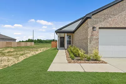 460 Long Branch Drive, Dayton, TX 77535 - Photo 4