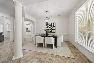 23 Broadweather Place, The Woodlands, TX 77382 - Photo 8