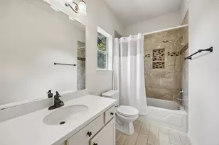 23 Broadweather Pl, The Woodlands, TX 77382 - Photo 38