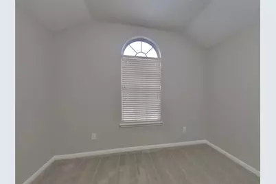 12043 Belle Court, Pinehurst, TX 77362 - Photo 14