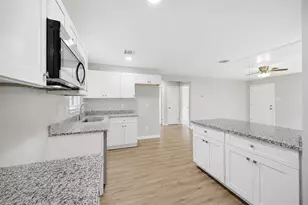 6403 Gainesville St, Houston, TX 77020 - Photo 14