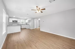 6403 Gainesville St, Houston, TX 77020 - Photo 10