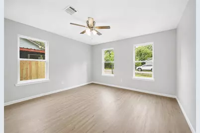 6403 Gainesville Street, Houston, TX 77020 - Photo 20