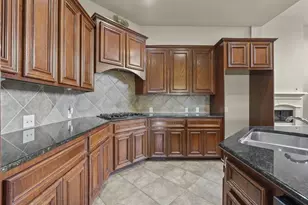 629 Pelican Harbour Dr, Texas City, TX 77590 - Photo 14