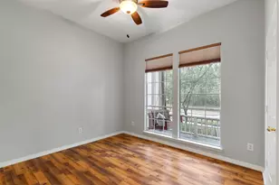 6 E Cottage Green St, The Woodlands, TX 77382 - Photo 10