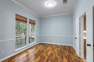 6 E Cottage Green St, The Woodlands, TX 77382 - Photo 8