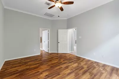 6 E Cottage Green Street, The Woodlands, TX 77382 - Photo 26