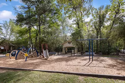 6 E Cottage Green Street, The Woodlands, TX 77382 - Photo 44