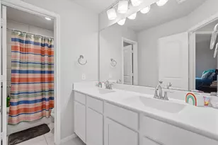 225 Peninsula Pt Dr, Montgomery, TX 77356 - Photo 36