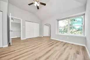 4450 Hidden Trace Ct, Houston, TX 77066 - Photo 16