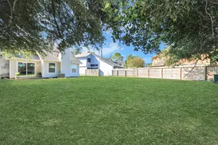 4450 Hidden Trace Ct, Houston, TX 77066 - Photo 32