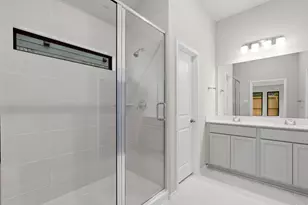 114 Neches Nook Ct, Conroe, TX 77304 - Photo 18