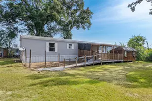 22605 Strickland Dr, New Caney, TX 77357 - Photo 2