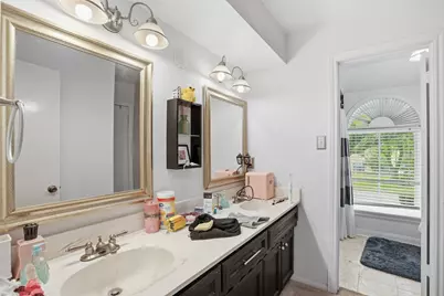 5814 Lodge Creek Drive, Houston, TX 77066 - Photo 16