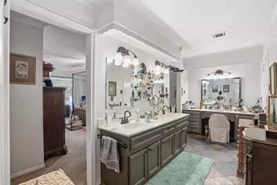 5814 Lodge Creek Drive, Houston, TX 77066 - Photo 18