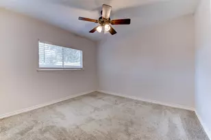 10703 Highland Woods Dr, Sugar Land, TX 77498 - Photo 12