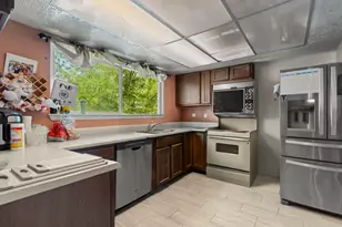 8506 Rivercross Rd, Houston, TX 77064 - Photo 20