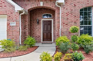 16027 Belleshire Ln, Houston, TX 77084 - Photo 2