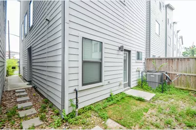 3804 Leeland Street, Houston, TX 77003 - Photo 30
