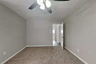 5315 Derbyshire Dr, Katy, TX 77493 - Photo 8