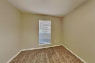 5315 Derbyshire Dr, Katy, TX 77493 - Photo 14