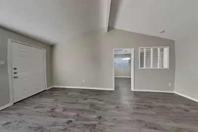 5315 Derbyshire Drive, Katy, TX 77493 - Photo 2