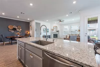 6321 Sawtooth Drive, League City, TX 77573 - Photo 8