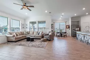 6321 Sawtooth Dr, League City, TX 77573 - Photo 12