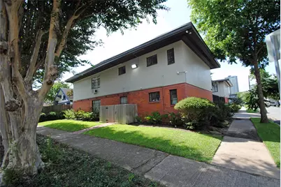 2501 Yoakum Boulevard #5, Houston, TX 77006 - Photo 2