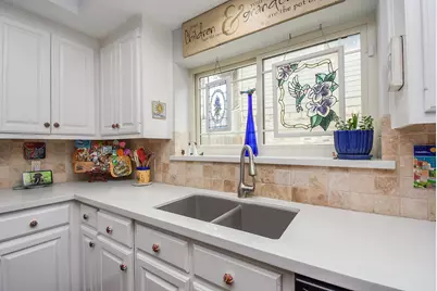 1023 Cardinal Avenue, Sugar Land, TX 77478 - Photo 12