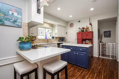 1023 Cardinal Avenue, Sugar Land, TX 77478 - Photo 16