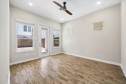 5631 Kiam Street #B, Houston, TX 77007 - Photo 4