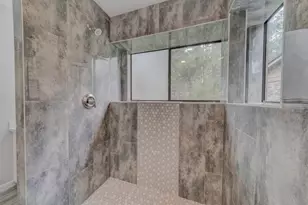 78 Brookflower Rd, The Woodlands, TX 77380 - Photo 12