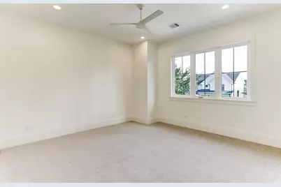 1050 W 42nd Street, Houston, TX 77018 - Photo 26
