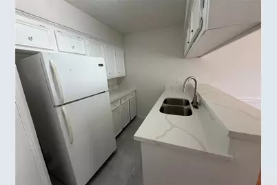 11500 Meadow Lane #4, Houston, TX 77477 - Photo 8