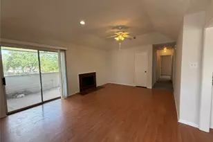 11500 Meadow Ln, Houston, TX 77477 - Photo 4
