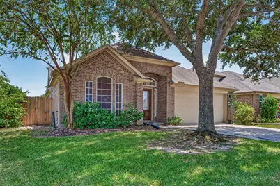 2014 Foxgate Drive, Rosenberg, TX 77471 - Photo 2