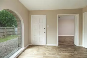 2706 Stetson Ln, Houston, TX 77043 - Photo 8