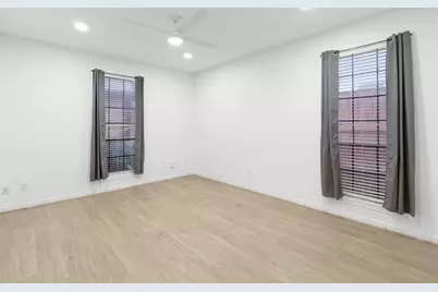 2425 Underwood Street #154, Houston, TX 77030 - Photo 6