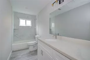 7902 La Roche Ln, Houston, TX 77036 - Photo 16