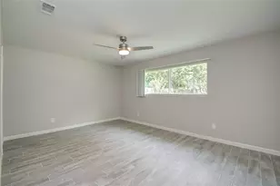 7902 La Roche Ln, Houston, TX 77036 - Photo 12