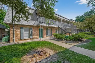 8931 Gaylord St, Houston, TX 77024 - Photo 2