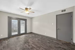 8931 Gaylord St, Houston, TX 77024 - Photo 30