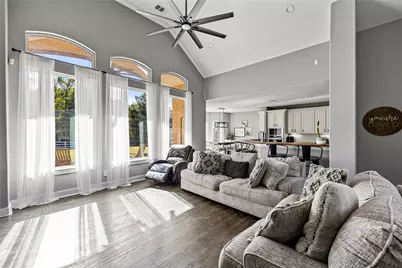 11601 King George Court, Montgomery, TX 77316 - Photo 8