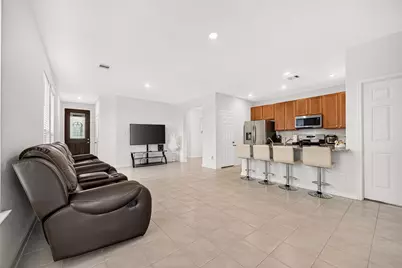 8135 Coco Bluff Drive, Cypress, TX 77433 - Photo 6