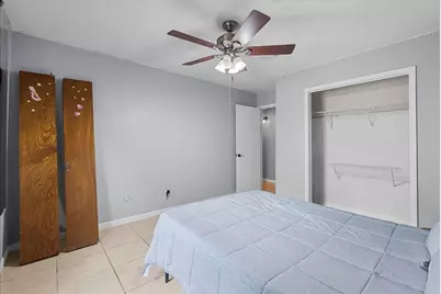 883 Silverpines Road, Houston, TX 77062 - Photo 24