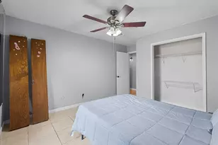 883 Silverpines Rd, Houston, TX 77062 - Photo 24