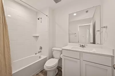 10514 Wellesley Terrace Trail, Houston, TX 77051 - Photo 18