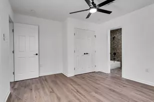 2416 Cumberland St, Houston, TX 77023 - Photo 22