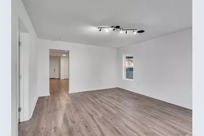 2416 Cumberland Street, Houston, TX 77023 - Photo 4